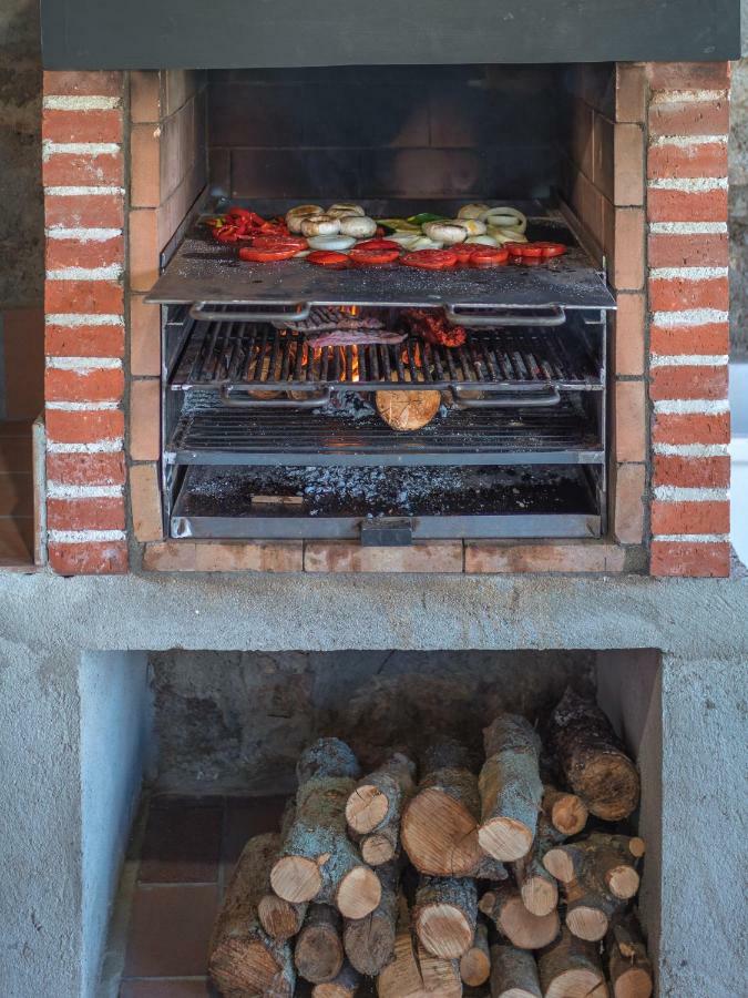 Casa Cantera Del Berrocal Ортигоса-дель-Монте Экстерьер фото