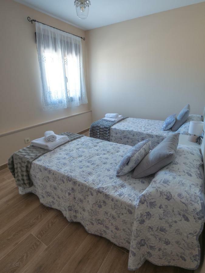 Casa Cantera Del Berrocal Ортигоса-дель-Монте Экстерьер фото