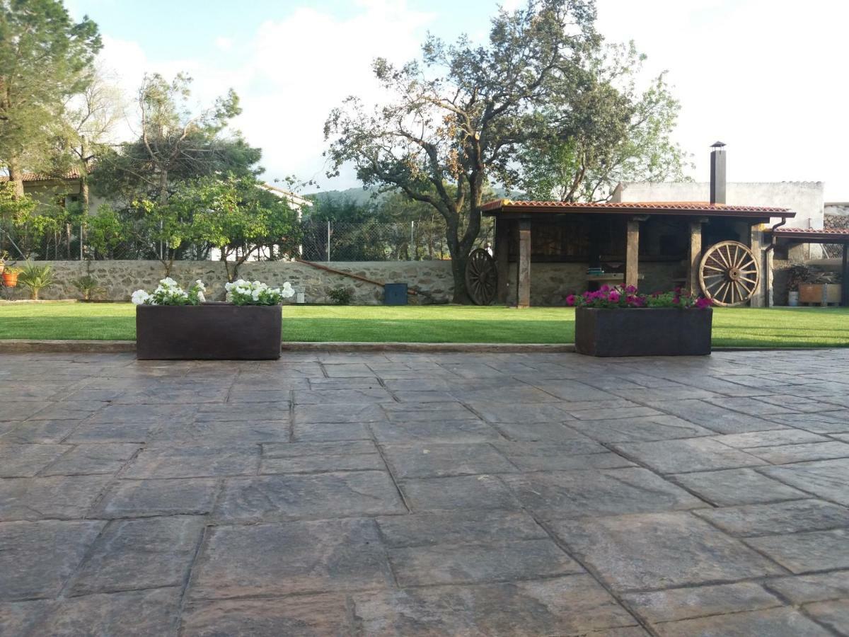 Casa Cantera Del Berrocal Ортигоса-дель-Монте Экстерьер фото